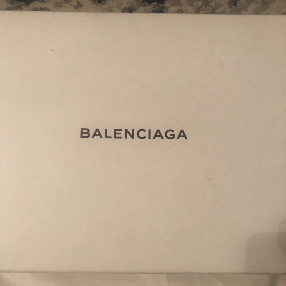 Balenciaga Race Runner - Picture 9 of 9